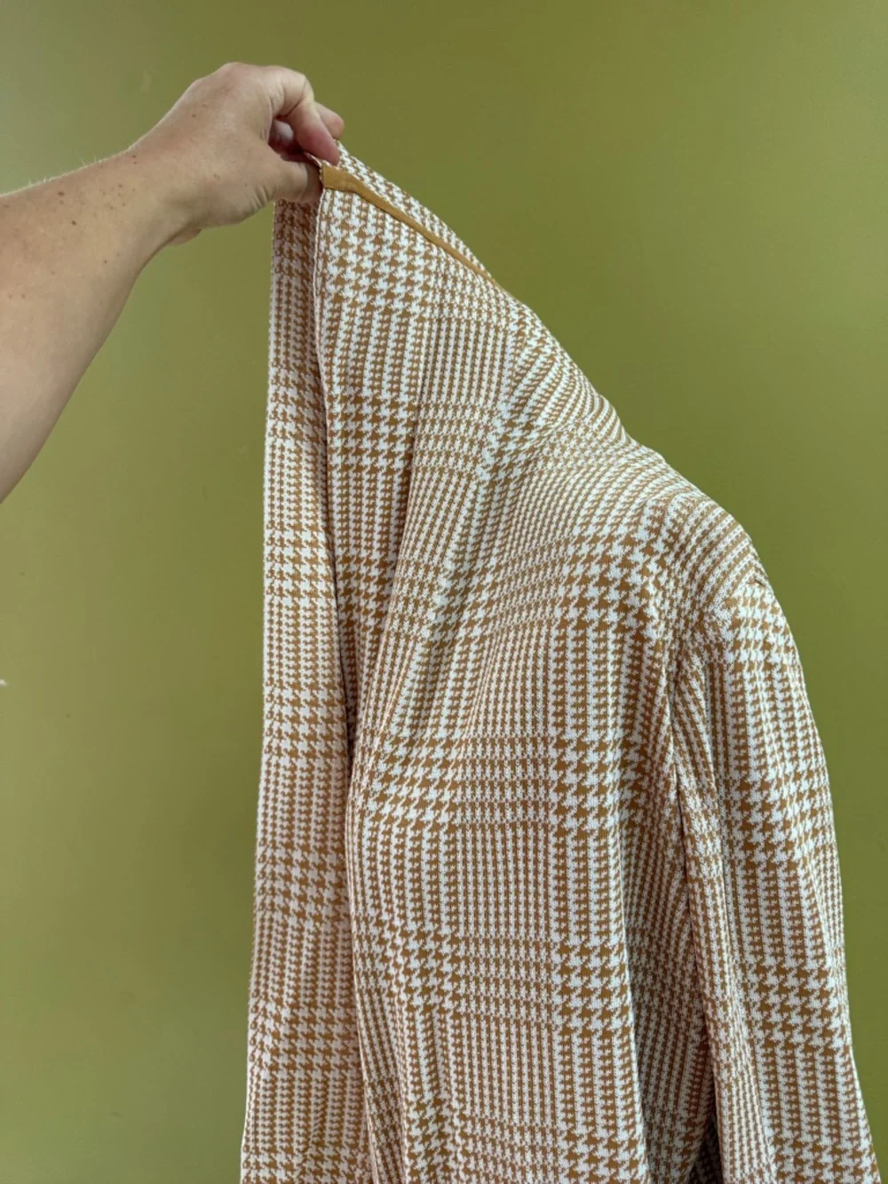 St. John houndstooth sweater and tank top set women’s M and L cardigan - Picture 5 of 14
